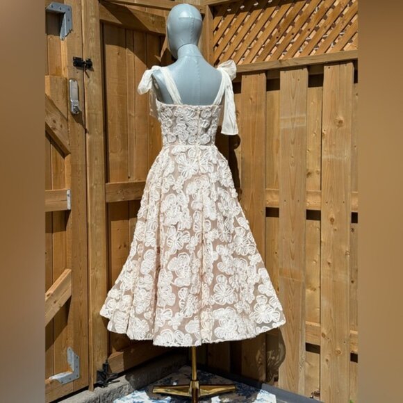 🆕 BRONX & BANCO 🧿 NWOT Sabrina White Bridal Midi Dress, Sz S US 4 - Picture 6 of 15